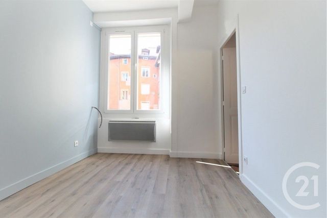 Appartement T2 &agrave; louer - 2 pi&egrave;ces - 38,75 m2 - Grenoble - 38 - RHONE-ALPES