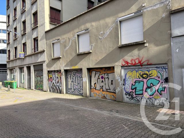 Parking &agrave; vendre - 18 m2 - Grenoble - 38 - RHONE-ALPES