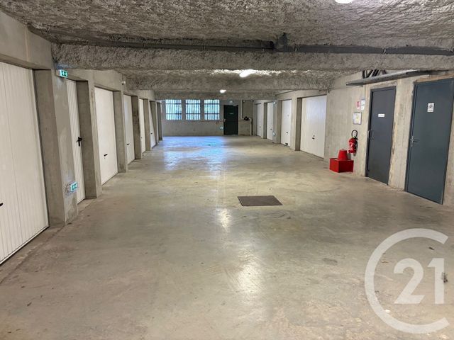 Parking &agrave; vendre - 17 m2 - Seyssins - 38 - RHONE-ALPES