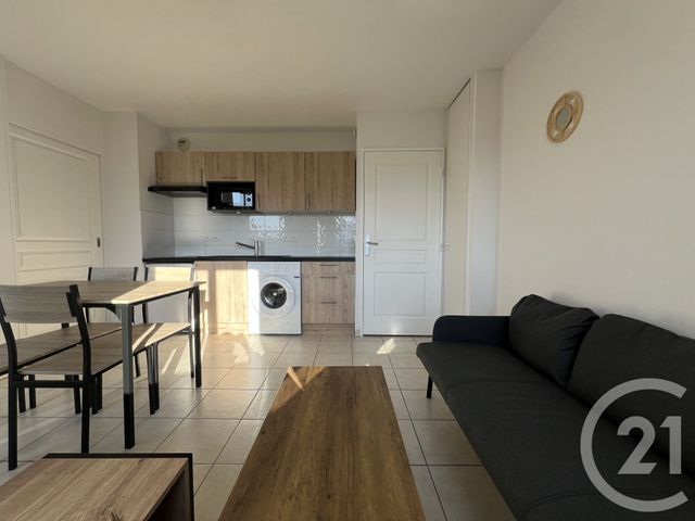 Appartement T2 &agrave; louer - 2 pi&egrave;ces - 30,68 m2 - St Martin D Heres - 38 - RHONE-ALPES