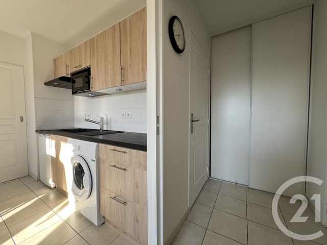 Appartement T2 &agrave; louer - 2 pi&egrave;ces - 30,68 m2 - St Martin D Heres - 38 - RHONE-ALPES