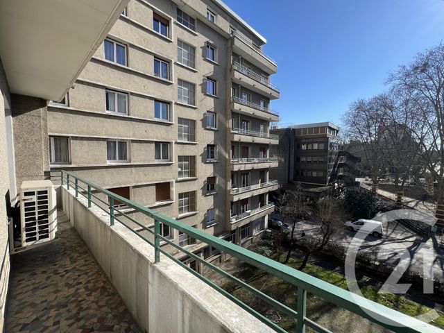 Appartement T3 &agrave; louer - 3 pi&egrave;ces - 65,16 m2 - Grenoble - 38 - RHONE-ALPES