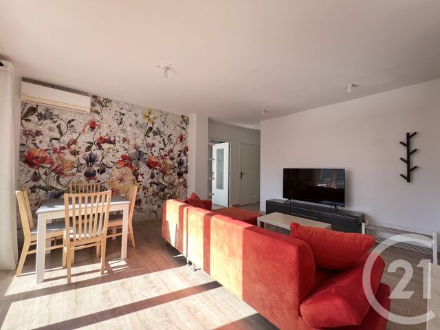 Appartement T3 &agrave; louer - 3 pi&egrave;ces - 65,16 m2 - Grenoble - 38 - RHONE-ALPES