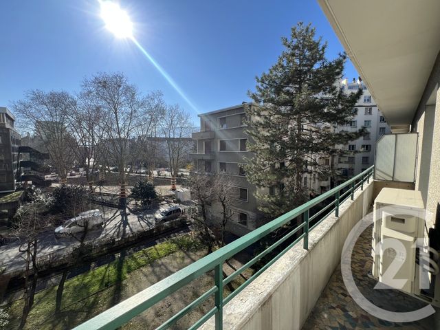Appartement T3 &agrave; louer - 3 pi&egrave;ces - 65,16 m2 - Grenoble - 38 - RHONE-ALPES