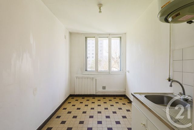 Appartement T1 &agrave; vendre - 1 pi&egrave;ce - 27 m2 - Echirolles - 38 - RHONE-ALPES
