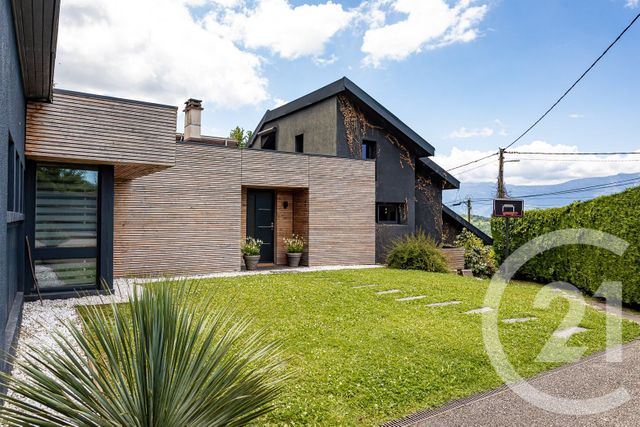 Maison &agrave; vendre - 8 pi&egrave;ces - 247,86 m2 - Vaulnaveys Le Haut - 38 - RHONE-ALPES