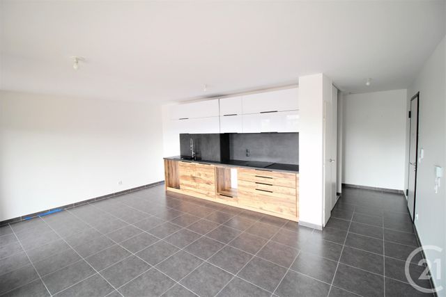 Appartement T3 &agrave; louer - 3 pi&egrave;ces - 67,50 m2 - Sassenage - 38 - RHONE-ALPES