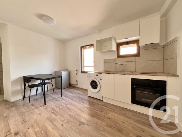 Appartement Studio &agrave; louer - 1 pi&egrave;ce - 17,23 m2 - Grenoble - 38 - RHONE-ALPES