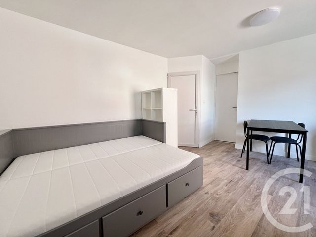 Appartement Studio &agrave; louer - 1 pi&egrave;ce - 17,23 m2 - Grenoble - 38 - RHONE-ALPES