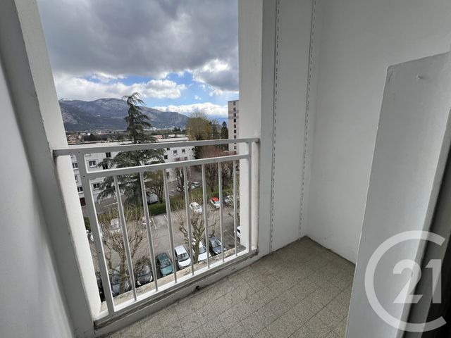 Appartement T2 &agrave; louer - 2 pi&egrave;ces - 42,38 m2 - Sassenage - 38 - RHONE-ALPES
