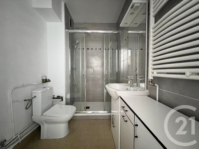 Appartement T2 &agrave; louer - 2 pi&egrave;ces - 42,38 m2 - Sassenage - 38 - RHONE-ALPES