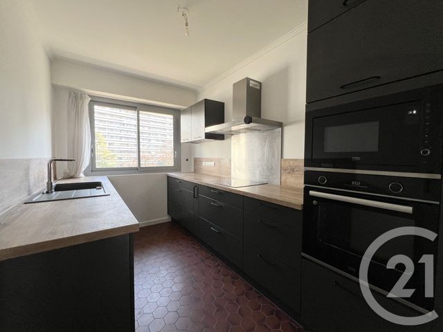 Appartement T4 &agrave; louer - 4 pi&egrave;ces - 103,16 m2 - Grenoble - 38 - RHONE-ALPES