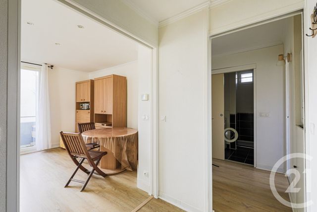 Appartement T3 &agrave; vendre - 3 pi&egrave;ces - 60 m2 - Grenoble - 38 - RHONE-ALPES