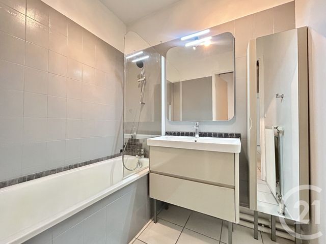 Appartement T2 &agrave; louer - 2 pi&egrave;ces - 48,39 m2 - Grenoble - 38 - RHONE-ALPES