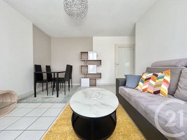 Appartement T2 &agrave; louer - 2 pi&egrave;ces - 48,39 m2 - Grenoble - 38 - RHONE-ALPES