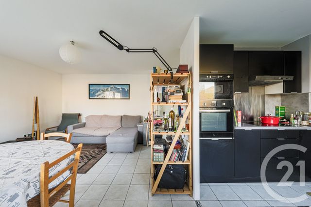 Appartement T2 &agrave; vendre - 2 pi&egrave;ces - 51 m2 - Fontaine - 38 - RHONE-ALPES