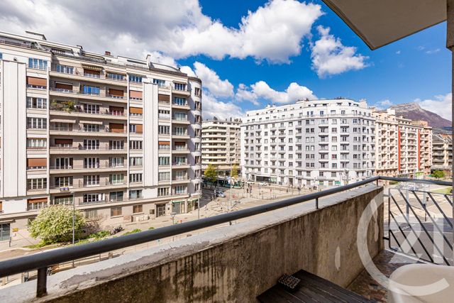 Appartement F5 &agrave; vendre - 4 pi&egrave;ces - 97,58 m2 - Grenoble - 38 - RHONE-ALPES