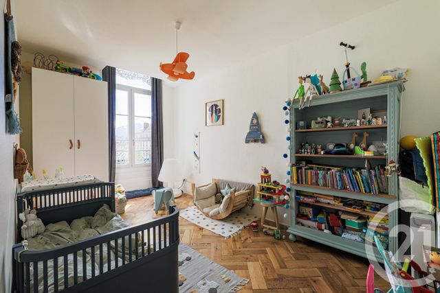 Appartement F4 &agrave; vendre - 4 pi&egrave;ces - 130 m2 - Grenoble - 38 - RHONE-ALPES