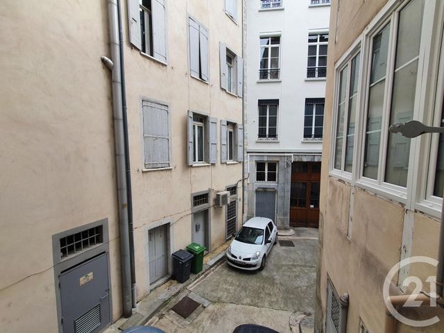 Appartement Studio &agrave; louer - 1 pi&egrave;ce - 24,85 m2 - Grenoble - 38 - RHONE-ALPES