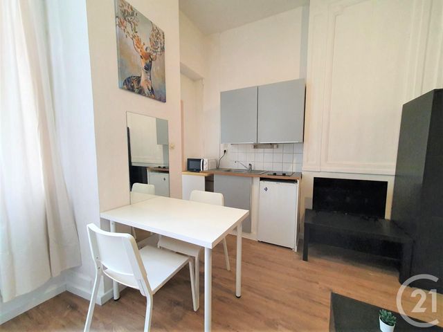 Appartement Studio &agrave; louer - 1 pi&egrave;ce - 24,85 m2 - Grenoble - 38 - RHONE-ALPES
