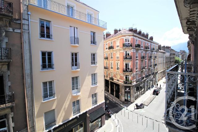 Appartement Studio &agrave; louer - 1 pi&egrave;ce - 34,80 m2 - Grenoble - 38 - RHONE-ALPES