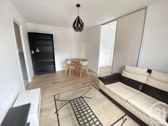 Appartement T3 &agrave; louer - 3 pi&egrave;ces - 51,74 m2 - Grenoble - 38 - RHONE-ALPES