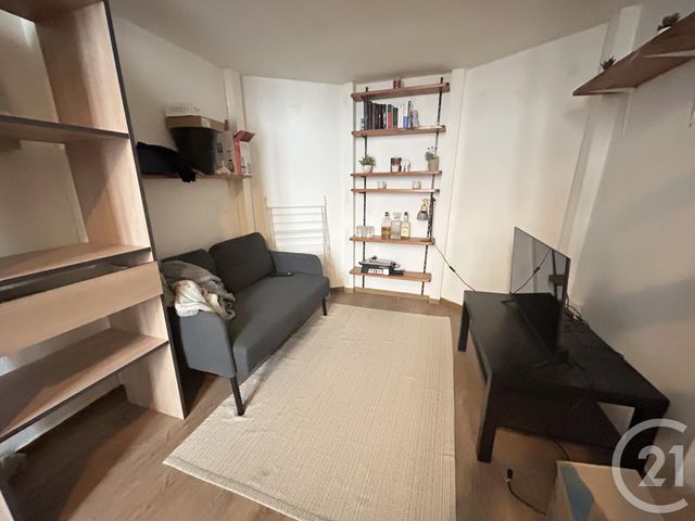 Appartement Studio &agrave; louer - 1 pi&egrave;ce - 17,99 m2 - Grenoble - 38 - RHONE-ALPES