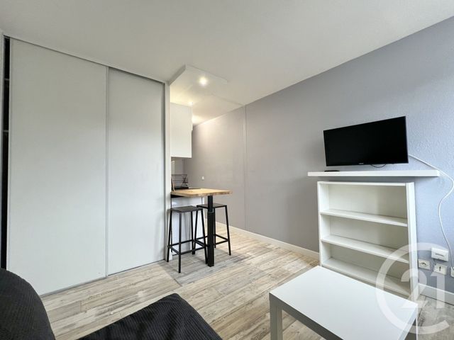 Appartement Studio &agrave; louer - 1 pi&egrave;ce - 17,55 m2 - Grenoble - 38 - RHONE-ALPES