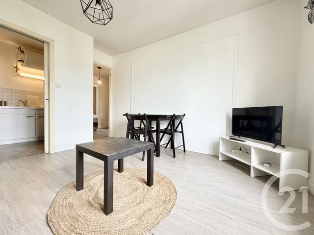 Appartement T4 &agrave; louer - 4 pi&egrave;ces - 60,30 m2 - Grenoble - 38 - RHONE-ALPES