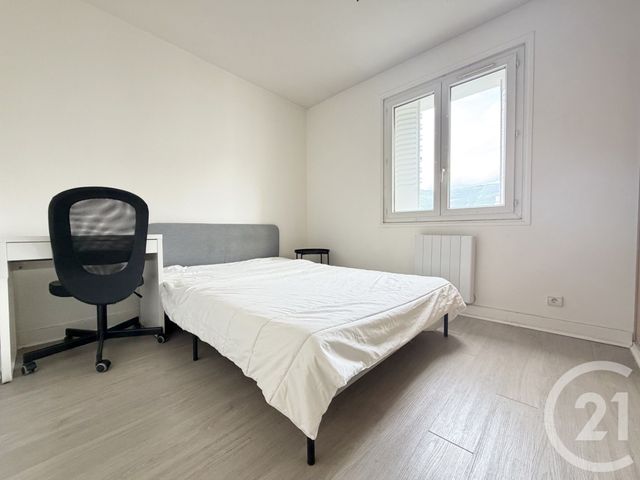 Appartement T4 &agrave; louer - 4 pi&egrave;ces - 60,30 m2 - Grenoble - 38 - RHONE-ALPES