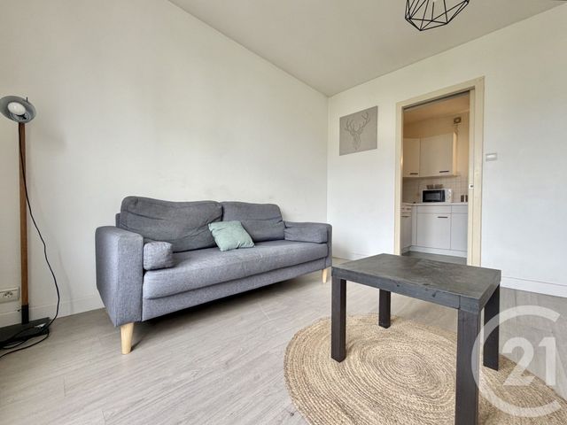 Appartement T4 &agrave; louer - 4 pi&egrave;ces - 60,30 m2 - Grenoble - 38 - RHONE-ALPES