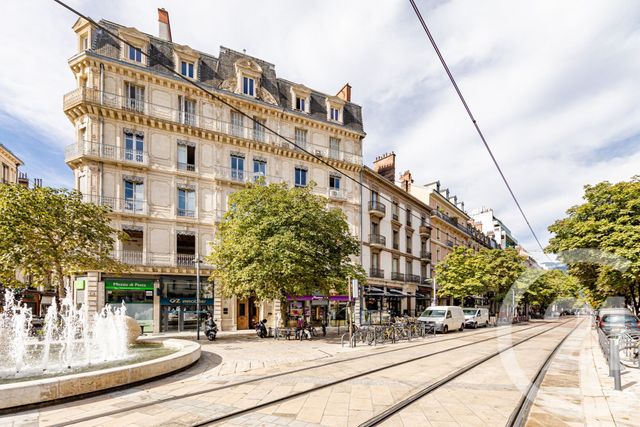 Appartement F2 &agrave; vendre - 2 pi&egrave;ces - 56,92 m2 - Grenoble - 38 - RHONE-ALPES