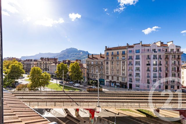 Appartement Studio &agrave; louer - 1 pi&egrave;ce - 12,87 m2 - Grenoble - 38 - RHONE-ALPES