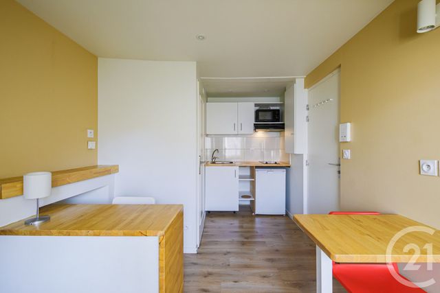 Appartement Studio &agrave; louer - 1 pi&egrave;ce - 12,87 m2 - Grenoble - 38 - RHONE-ALPES