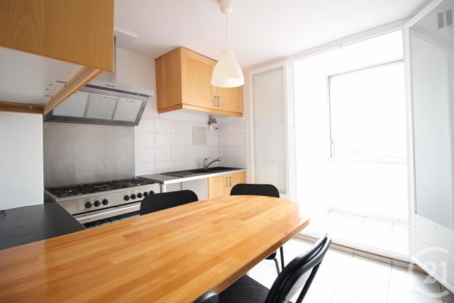 Appartement T3 &agrave; louer - 3 pi&egrave;ces - 66,02 m2 - Le Pont De Claix - 38 - RHONE-ALPES