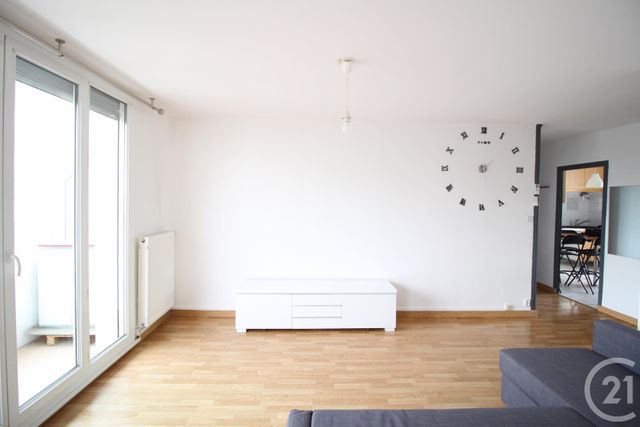 Appartement T3 &agrave; louer - 3 pi&egrave;ces - 66,02 m2 - Le Pont De Claix - 38 - RHONE-ALPES