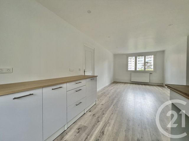 Appartement T3 &agrave; louer - 3 pi&egrave;ces - 52 m2 - St Martin D Heres - 38 - RHONE-ALPES