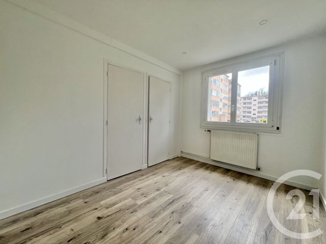 Appartement T3 &agrave; louer - 3 pi&egrave;ces - 52 m2 - St Martin D Heres - 38 - RHONE-ALPES