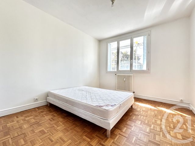 Appartement T4 &agrave; louer - 4 pi&egrave;ces - 69,88 m2 - St Martin D Heres - 38 - RHONE-ALPES
