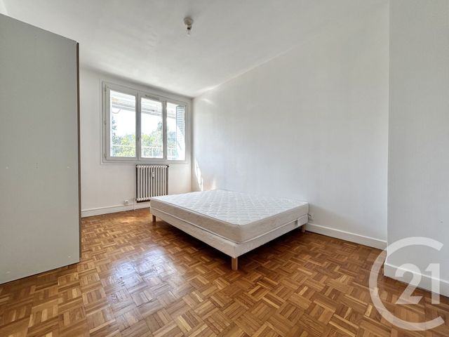 Appartement T4 &agrave; louer - 4 pi&egrave;ces - 69,88 m2 - St Martin D Heres - 38 - RHONE-ALPES