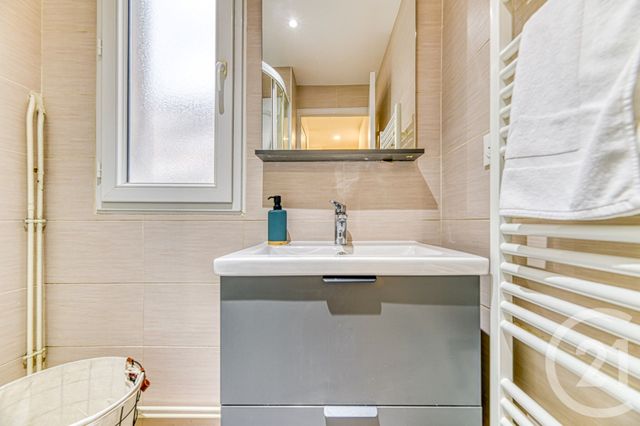 Appartement T4 &agrave; louer - 4 pi&egrave;ces - 58,10 m2 - Grenoble - 38 - RHONE-ALPES