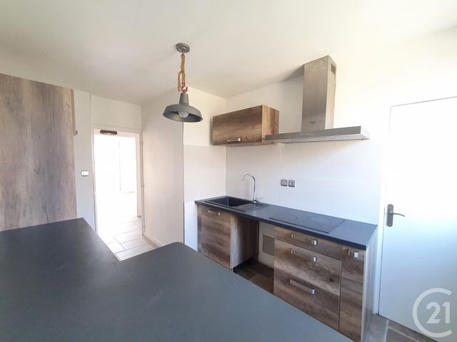 Appartement T3 &agrave; louer - 3 pi&egrave;ces - 65,01 m2 - Le Pont De Claix - 38 - RHONE-ALPES