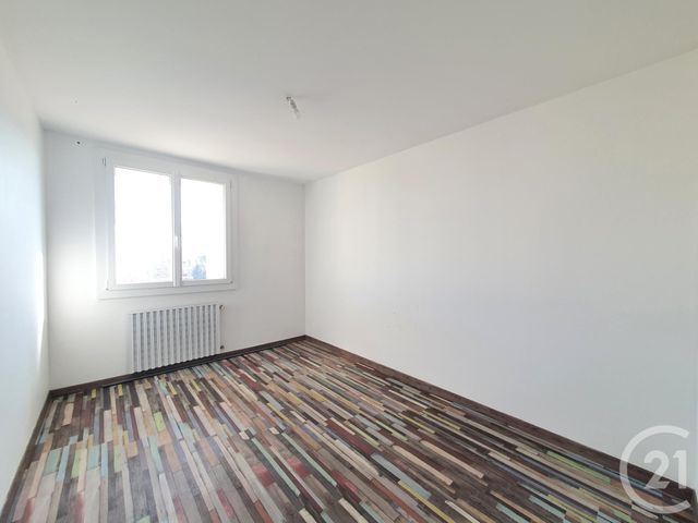 Appartement T3 &agrave; louer - 3 pi&egrave;ces - 65,01 m2 - Le Pont De Claix - 38 - RHONE-ALPES