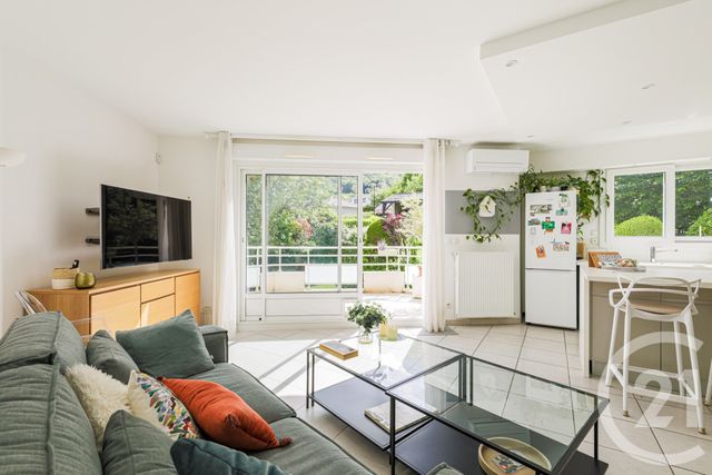 Appartement T4 &agrave; vendre - 4 pi&egrave;ces - 88 m2 - Seyssins - 38 - RHONE-ALPES