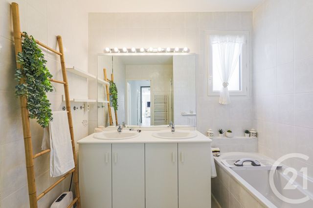 Appartement T4 &agrave; vendre - 4 pi&egrave;ces - 88 m2 - Seyssins - 38 - RHONE-ALPES