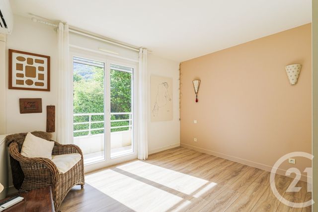 Appartement T4 &agrave; vendre - 4 pi&egrave;ces - 88 m2 - Seyssins - 38 - RHONE-ALPES