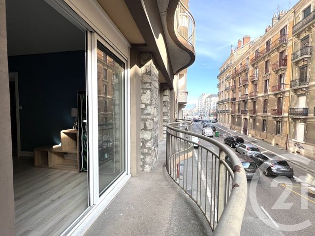 Appartement T1 &agrave; louer - 1 pi&egrave;ce - 34,36 m2 - Grenoble - 38 - RHONE-ALPES