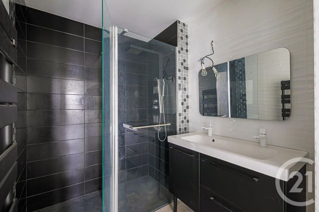 Appartement F3 &agrave; vendre - 4 pi&egrave;ces - 81,58 m2 - Grenoble - 38 - RHONE-ALPES