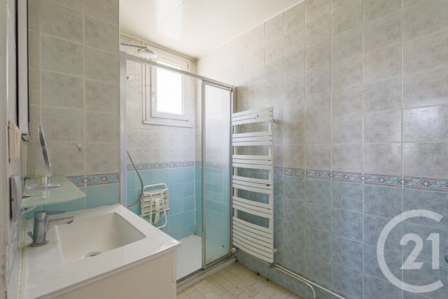 Appartement T3 &agrave; vendre - 3 pi&egrave;ces - 66,43 m2 - St Martin D Heres - 38 - RHONE-ALPES