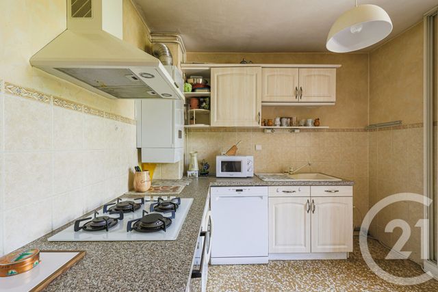 Appartement T3 &agrave; vendre - 3 pi&egrave;ces - 66,43 m2 - St Martin D Heres - 38 - RHONE-ALPES